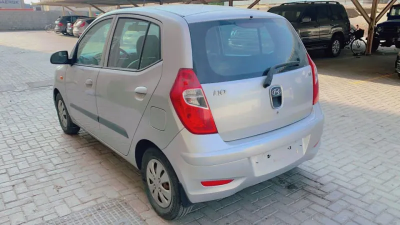2014 هيونداي آي٢٠ in Dubai