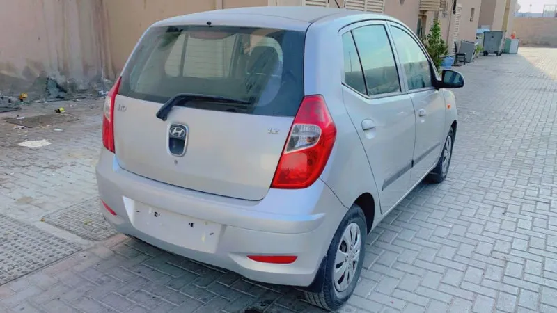 2014 هيونداي آي٢٠ in Dubai