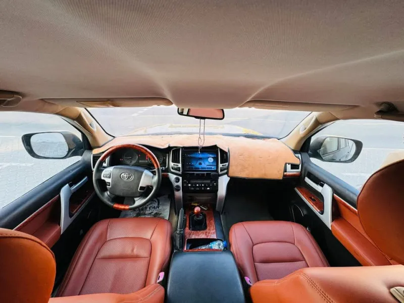 2011 Toyota Land Cruiser in Dubai