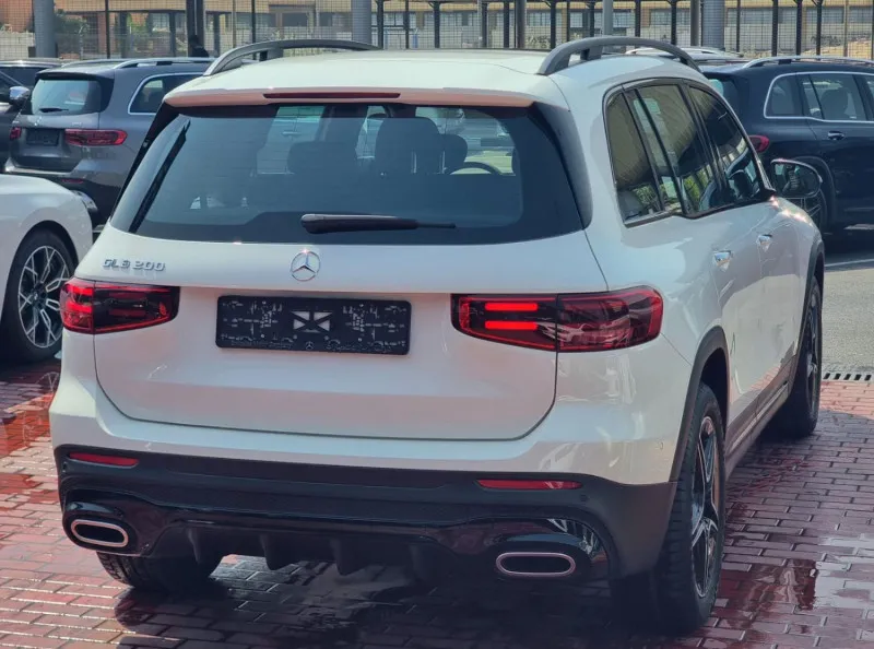 2025 Mercedes-Benz GLB in Dubai