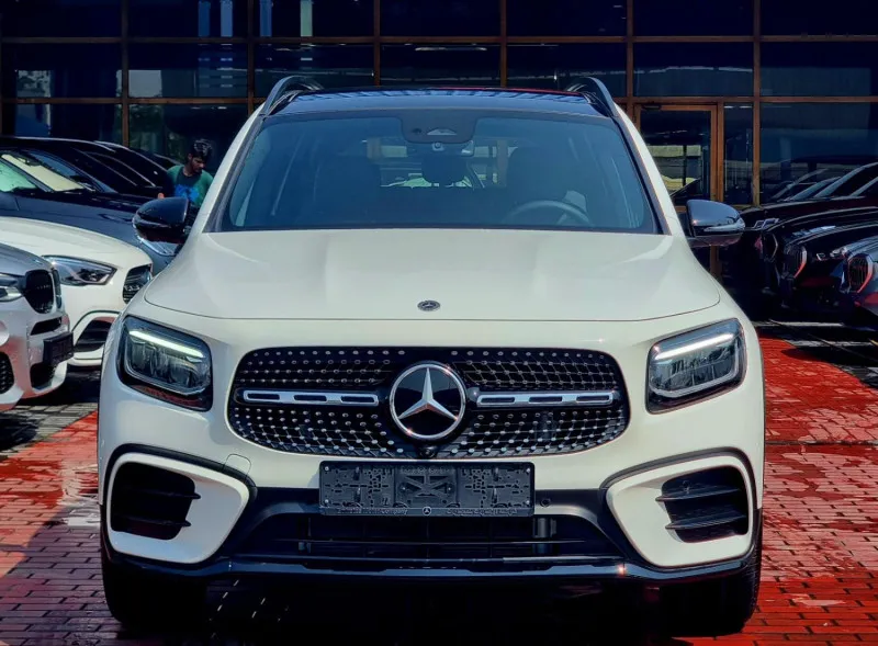 2025 Mercedes-Benz GLB in Dubai