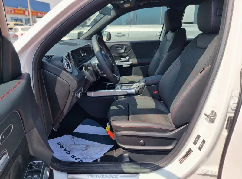 2025 Mercedes-Benz GLB in Dubai