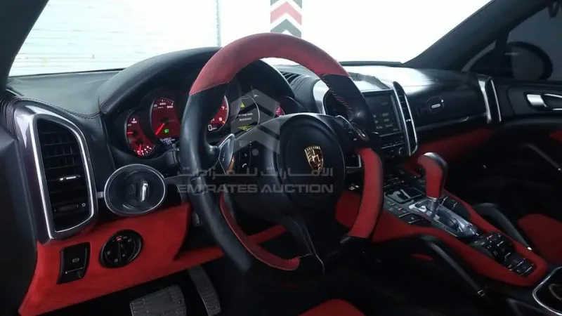2012 Porsche Cayenne Coupe in Dubai