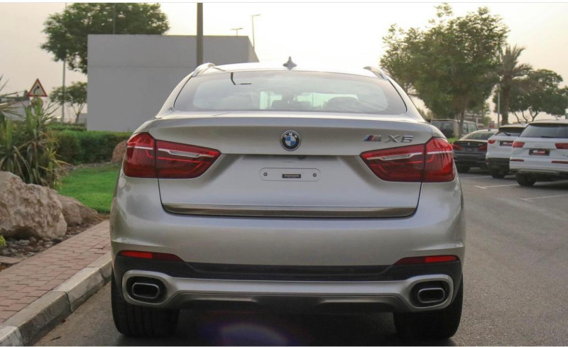 2016 BMW X6 in dubai