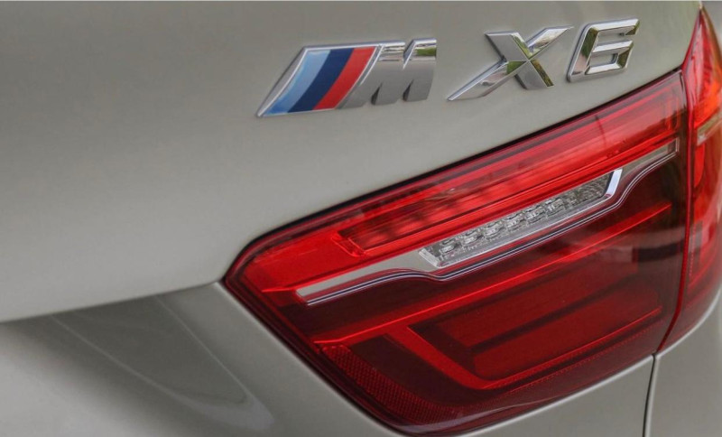 2016 BMW X6 in dubai