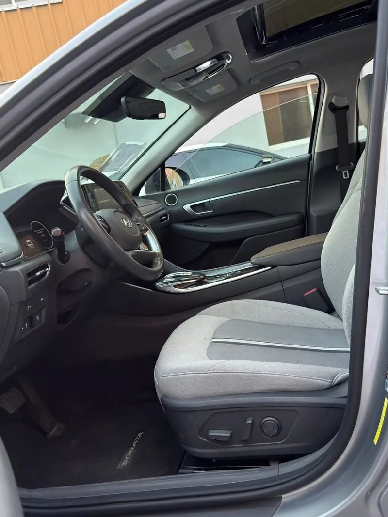 2021 Hyundai Sonata in Dubai