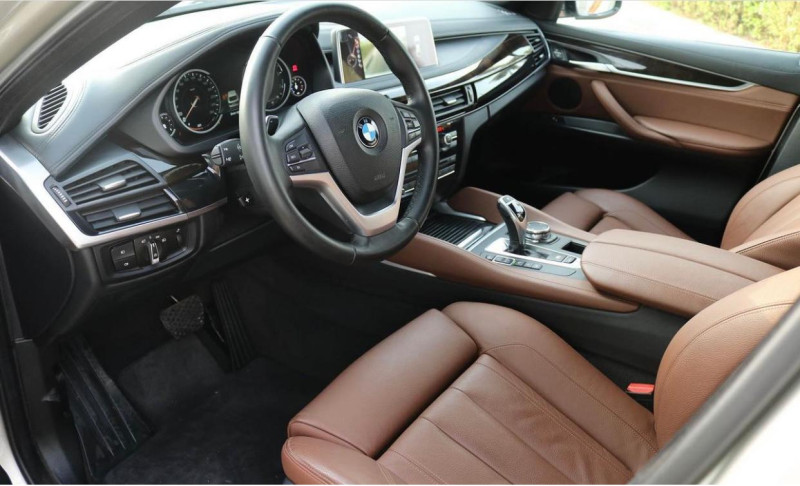 2016 BMW X6 in dubai