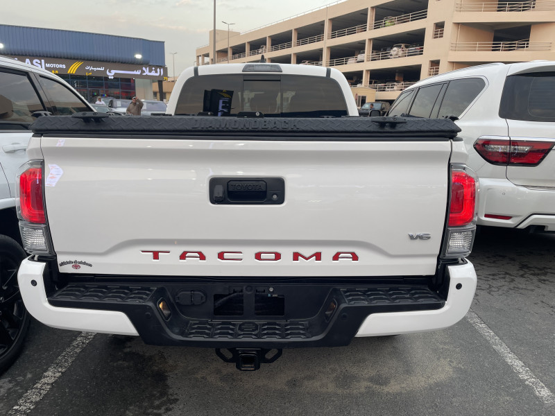 2020 Toyota Tacoma in dubai