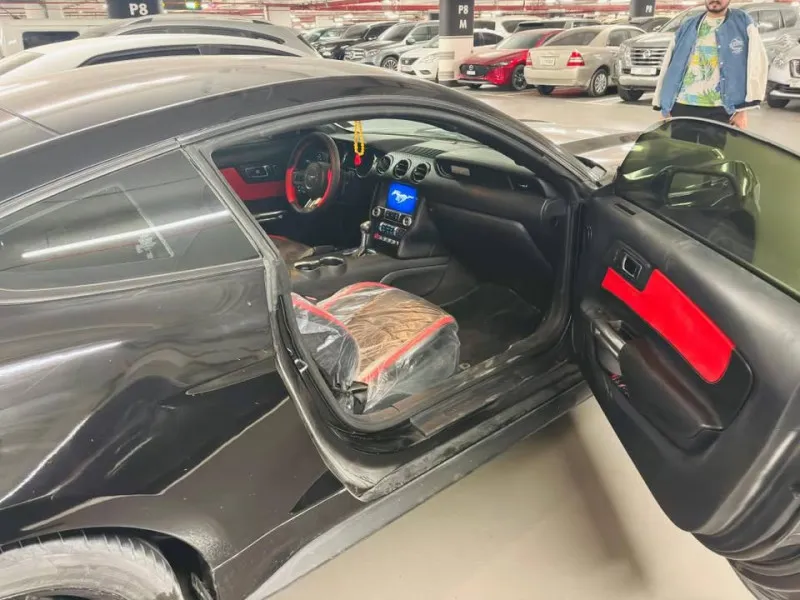 2015 فورد موستانج in Dubai