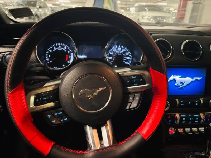 2015 فورد موستانج in Dubai