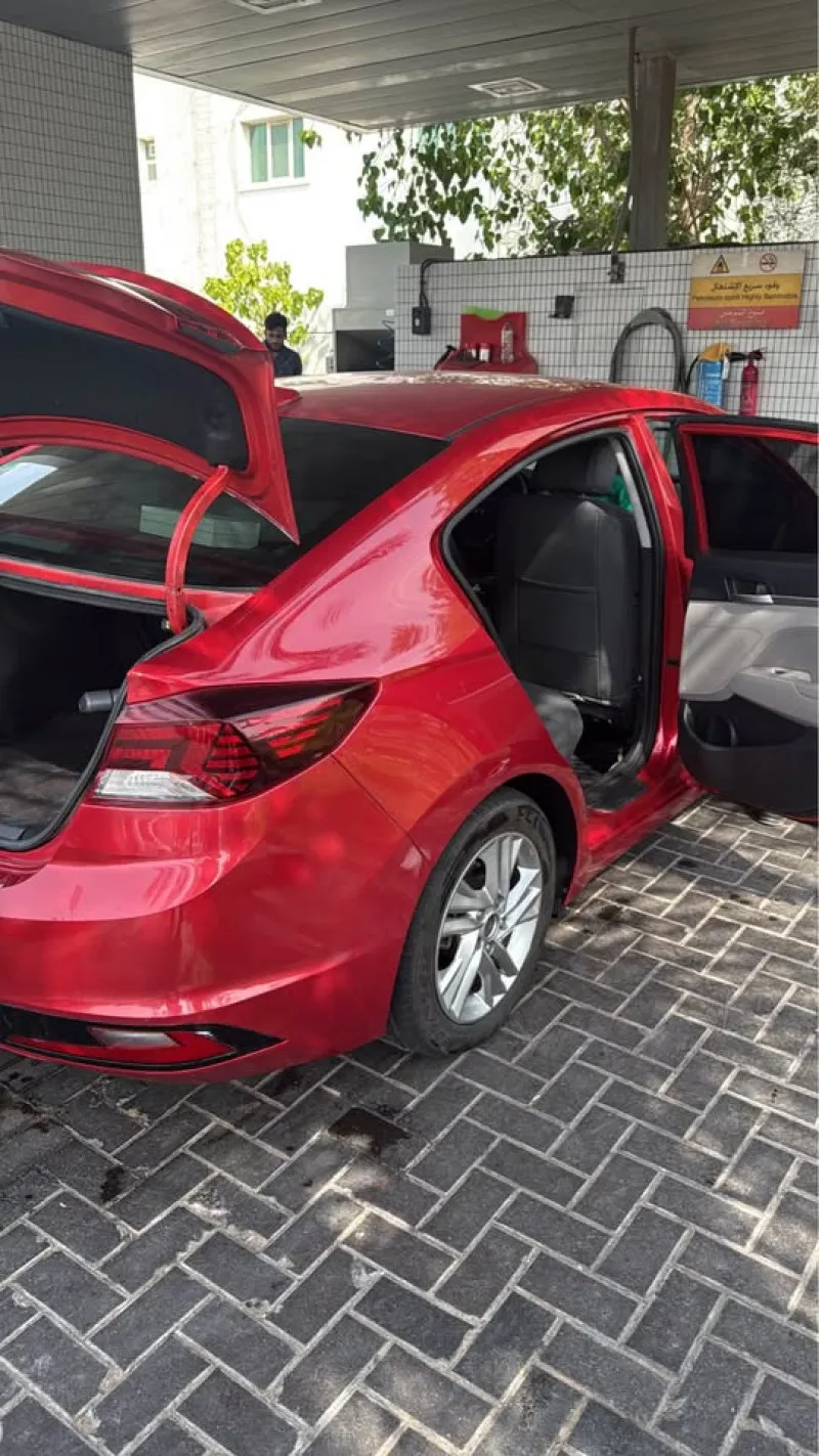 2020 Hyundai Elentra in Dubai
