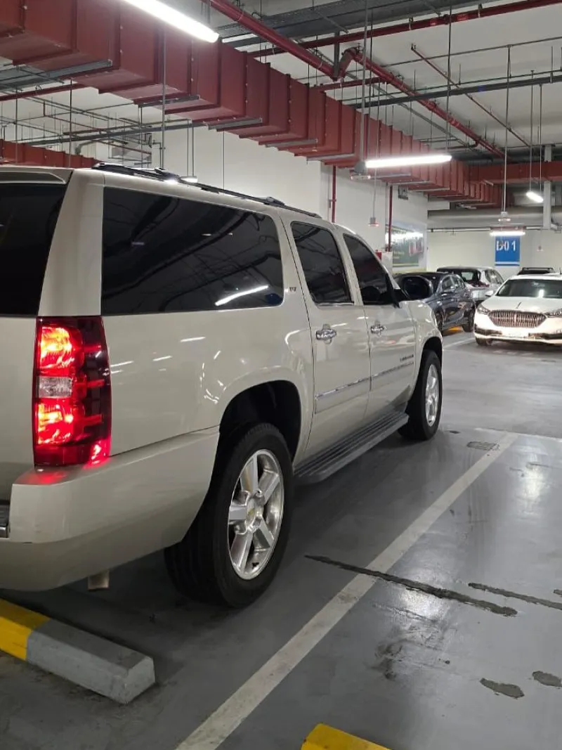 2013 Chevrolet Suburban in Dubai
