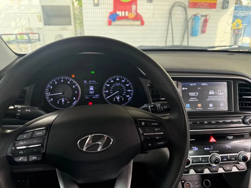 2020 Hyundai Elentra in Dubai