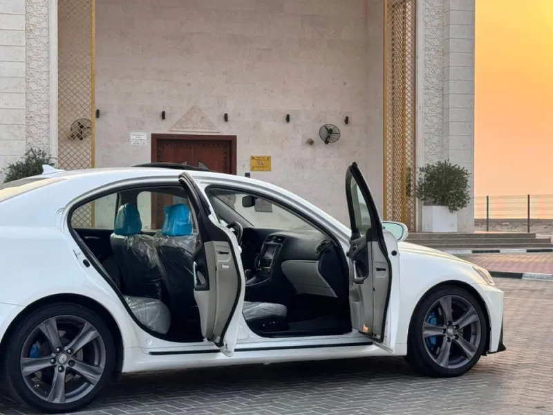 2011 لكزس أي أس ٣٥٠ in Dubai