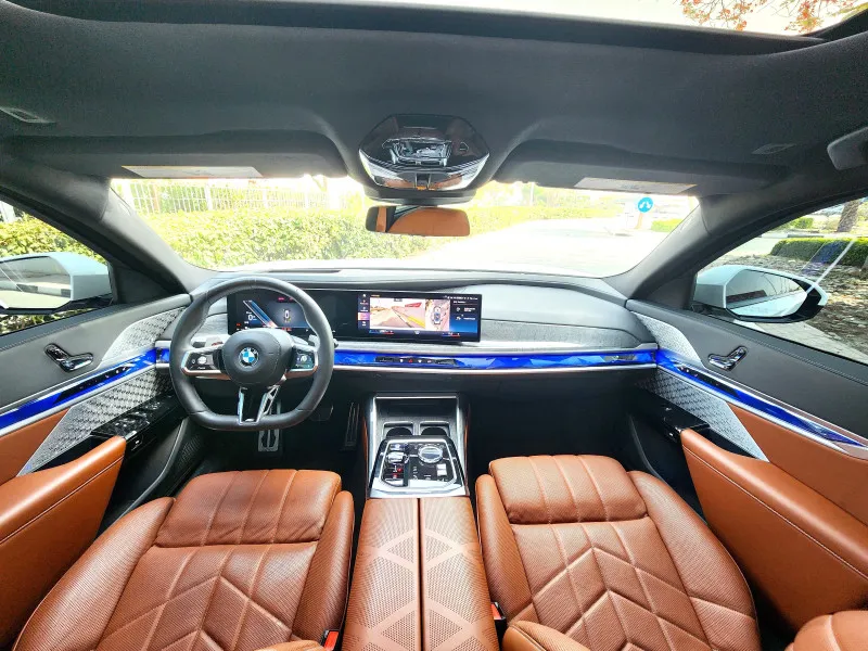 2023 BMW 7-Series in Dubai