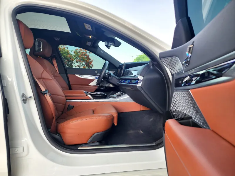 2023 BMW 7-Series in Dubai