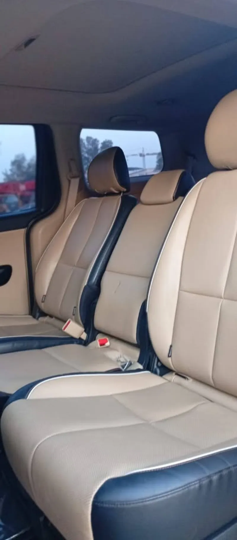 2019 Kia Carnival in Dubai