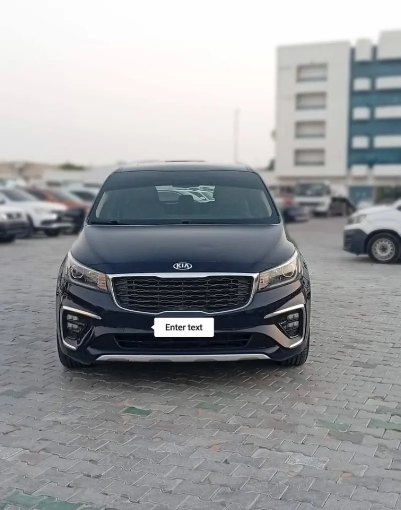 2019 Kia Carnival in Dubai
