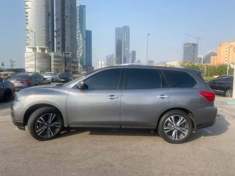 2020 Nissan Pathfinder in Dubai