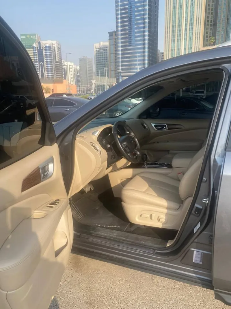 2020 Nissan Pathfinder in Dubai