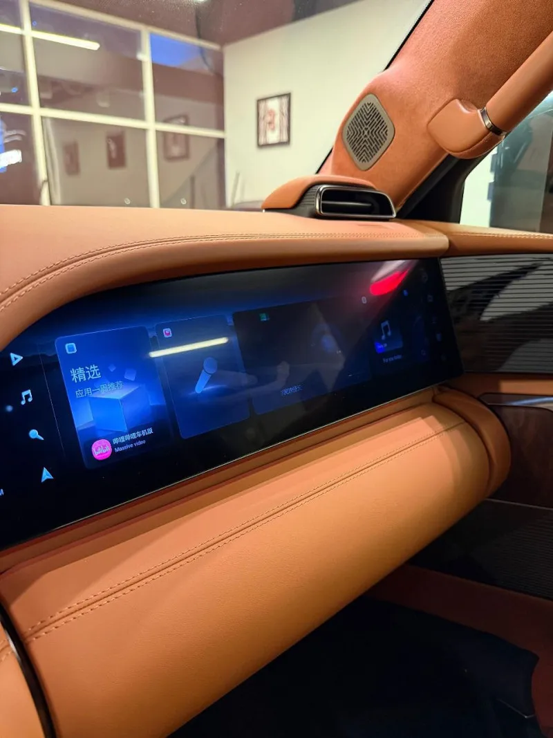 2025 BYD U8 in Dubai