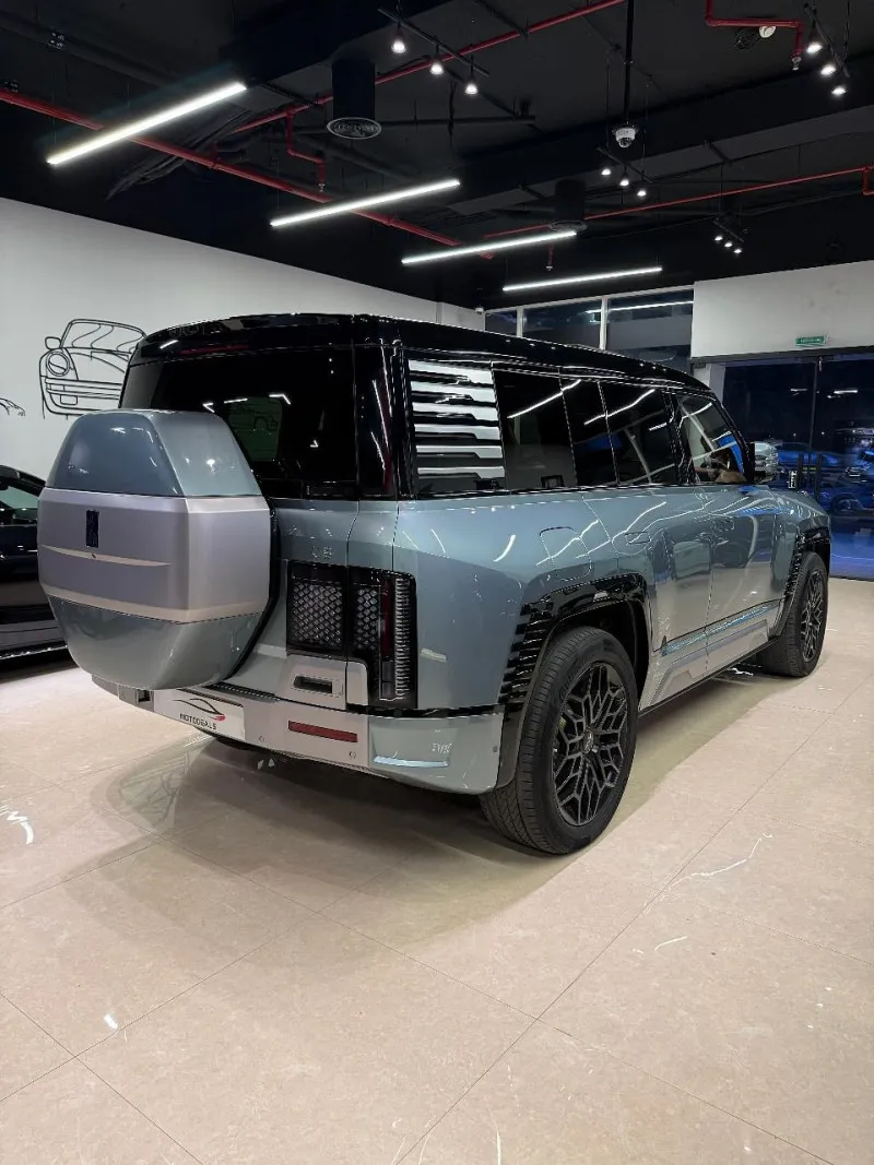 2025 BYD U8 in Dubai