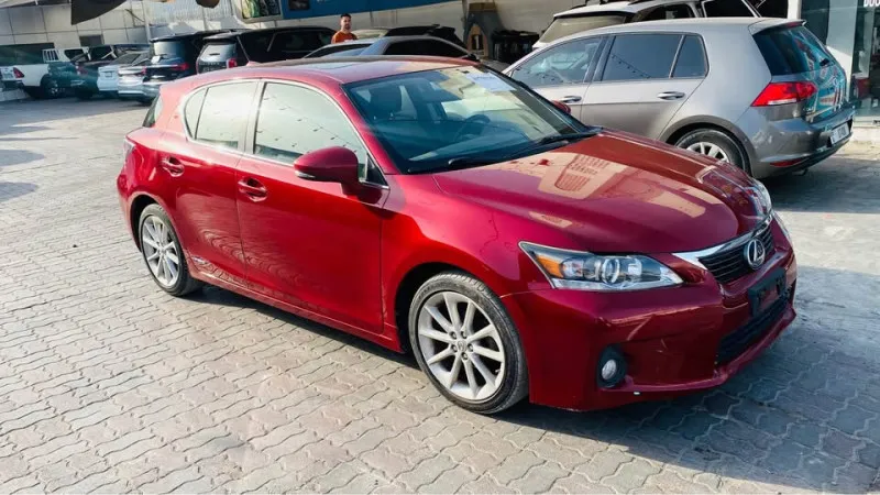 2013 Lexus CT200H in Dubai