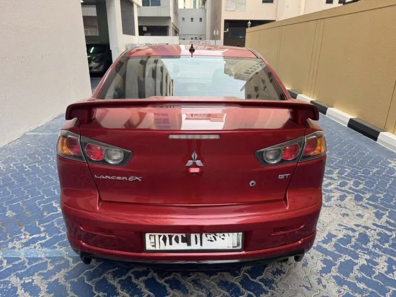 2015 ميتسوبيشي لانسر in Dubai