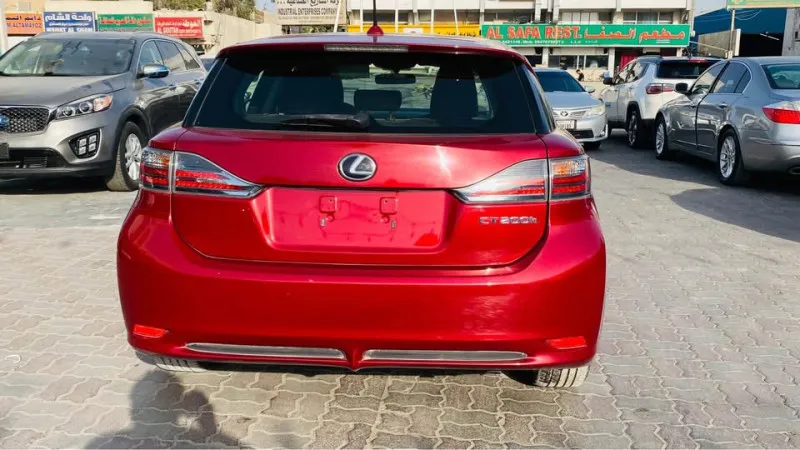 2013 Lexus CT200H in Dubai