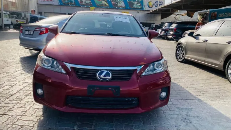 2013 Lexus CT200H in Dubai