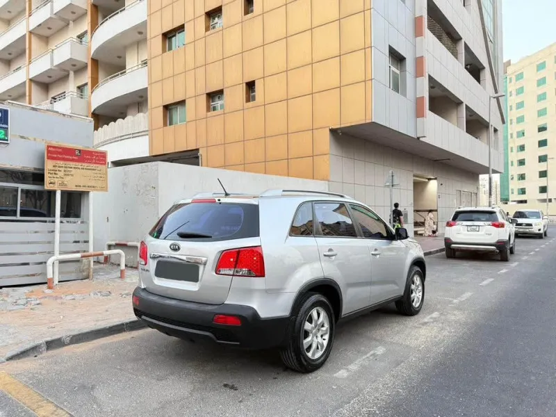 2012 كيا سورينتو in Dubai