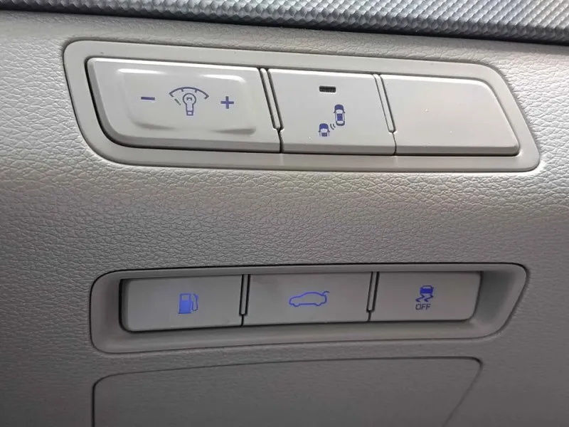 2018 Hyundai Sonata in Dubai
