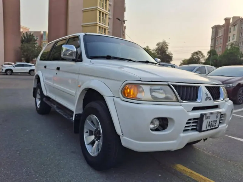 2010 Mitsubishi Nativa in Dubai