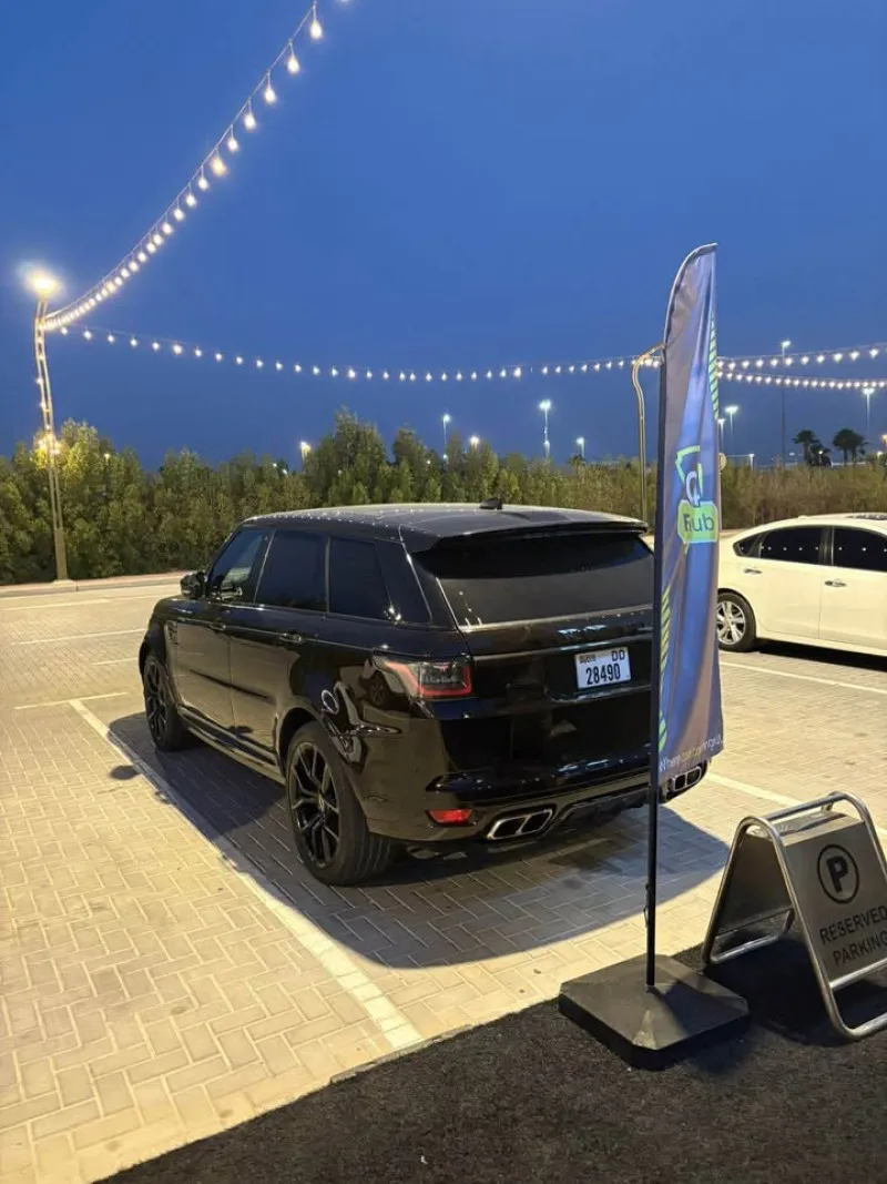 2020 Land Rover Range Rover Sport in Dubai