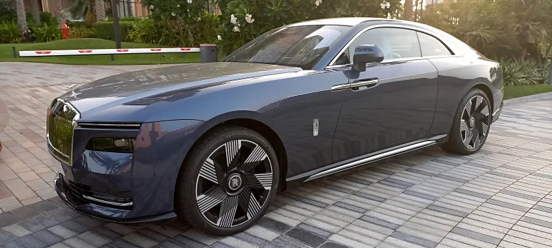 2025 رولز رويس سبيكتر in Dubai