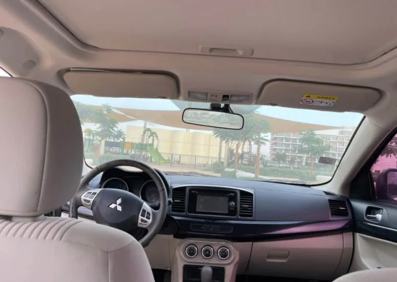 2015 ميتسوبيشي لانسر in Dubai