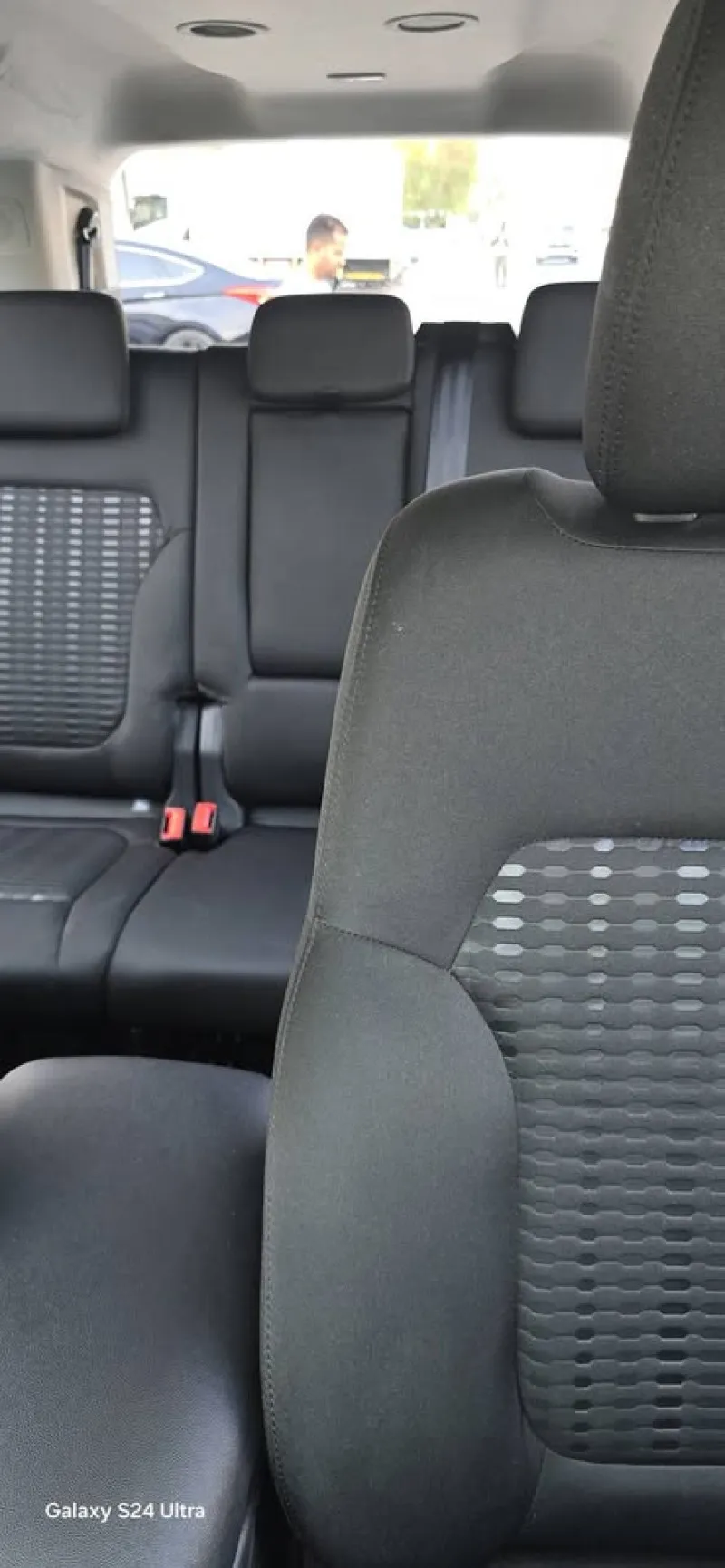 2024 Ford Everest in Dubai