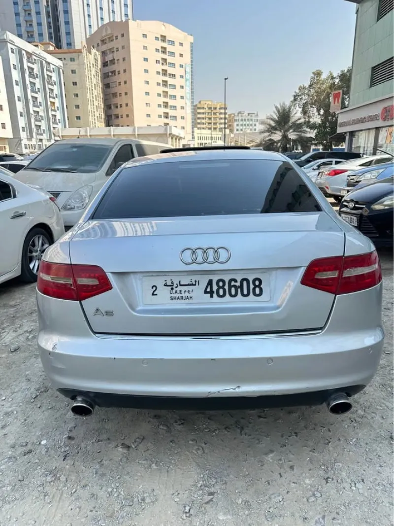 2011 اودي آي ٦ in Dubai