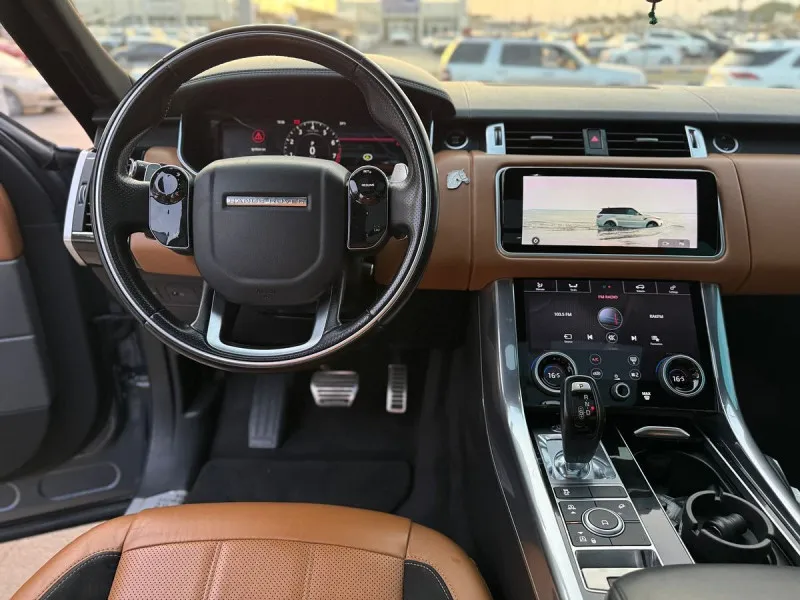 2019 Land Rover Range Rover Sport in Dubai