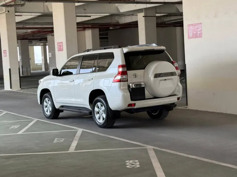 2015 Toyota Prado in Dubai