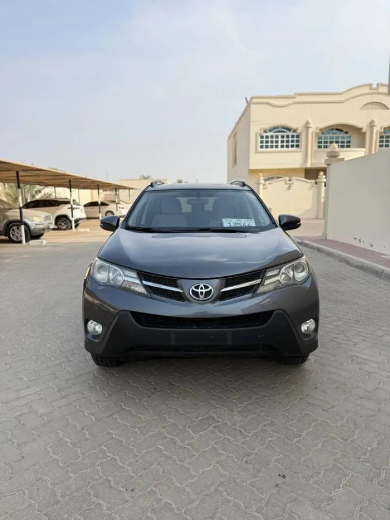 2014 تويوتا راف ٤ in Dubai