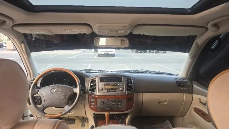 2003 لكزس أل أكس ٤٧٠ in Dubai