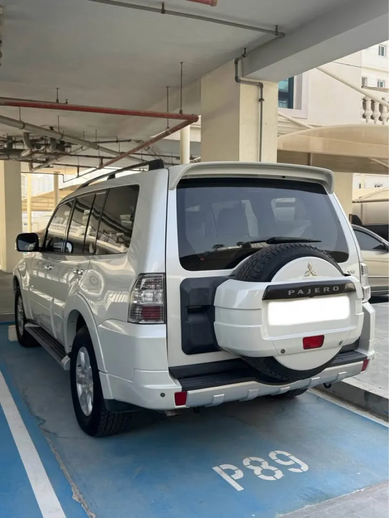 2014 Mitsubishi Pajero in Dubai