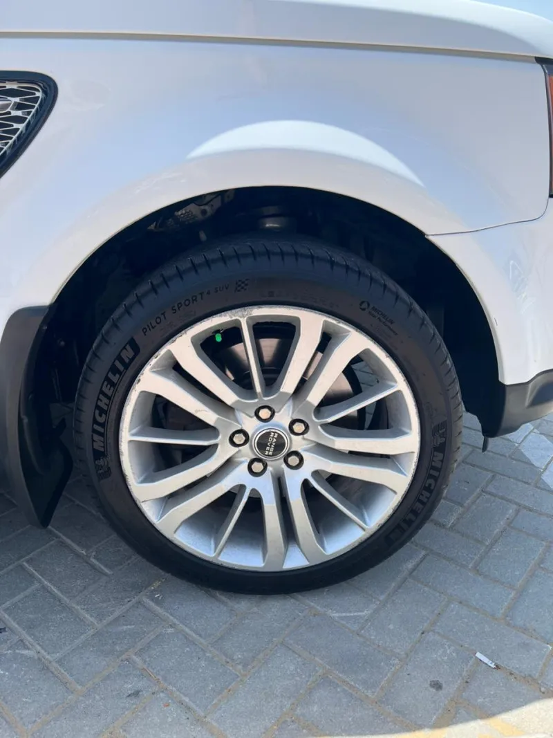 2012 Land Rover Range Rover Sport in Dubai