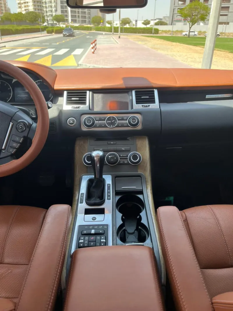 2012 Land Rover Range Rover Sport in Dubai