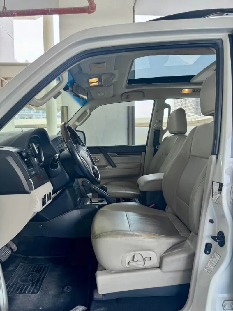 2014 Mitsubishi Pajero in Dubai
