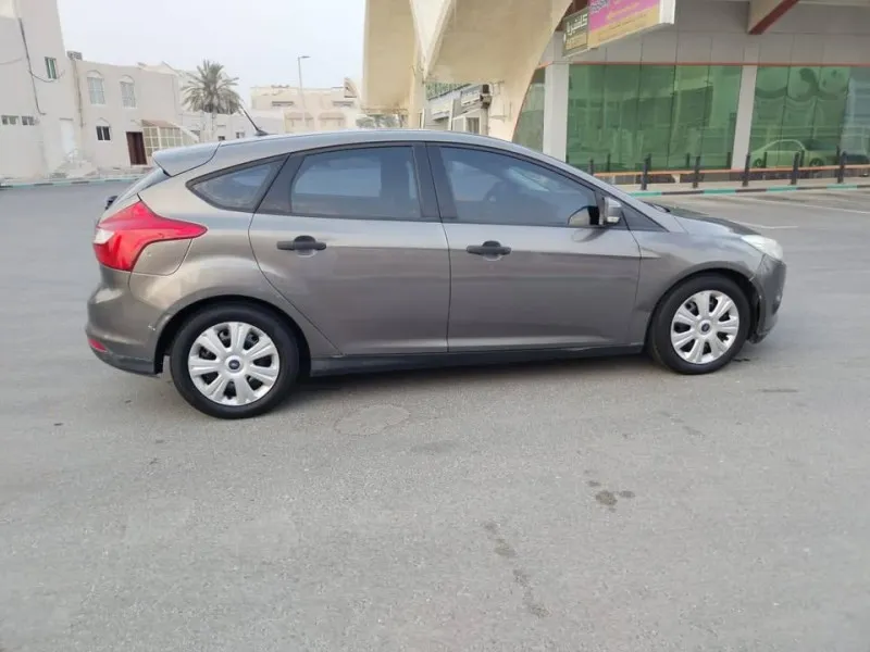 2013 فورد فوكس in Dubai