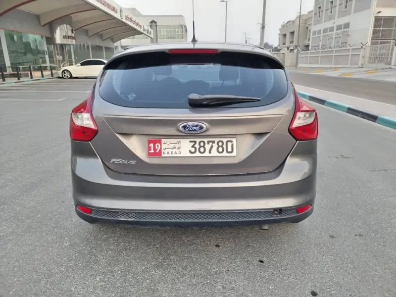 2013 فورد فوكس in Dubai