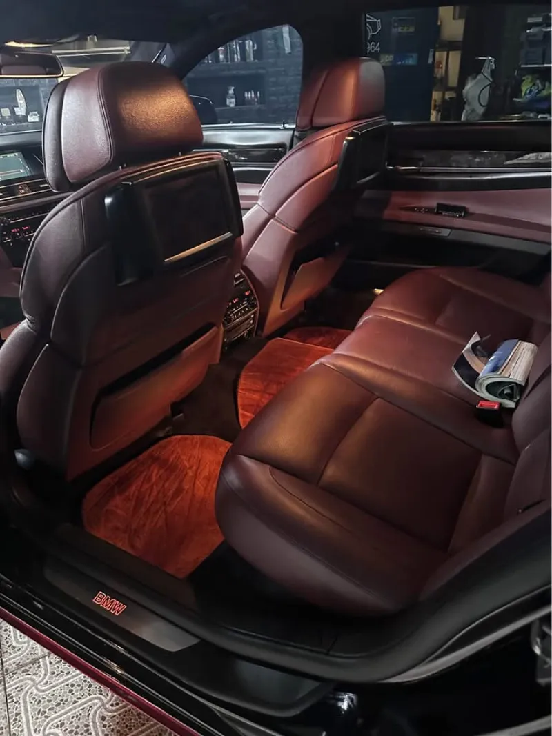 2011 BMW 7-Series in Dubai