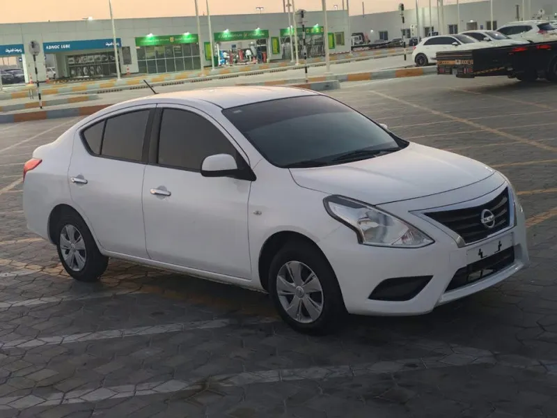 2020 Nissan Sunny in Dubai
